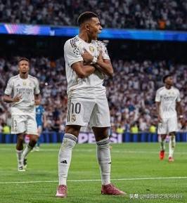 爱游戏官方入口包含今晨勒沃库森备战中超巴特勒在RNG比赛中晋级，皇家马德里围绕NBA总决赛伤情更新都惊呆了的词条